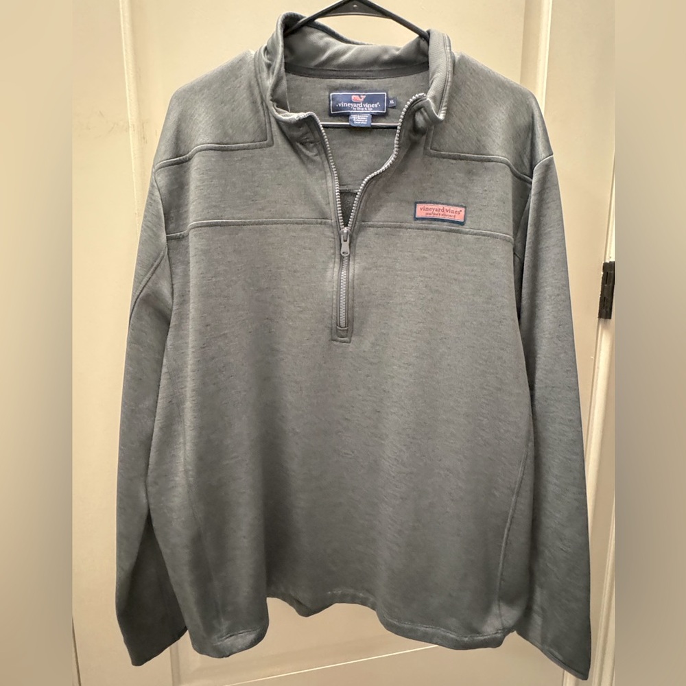 Vineyard’s Vines performance pullover